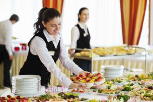 Food Per Guest Guide: How Much Food to Prepare for 50, 100, or 200 Guests